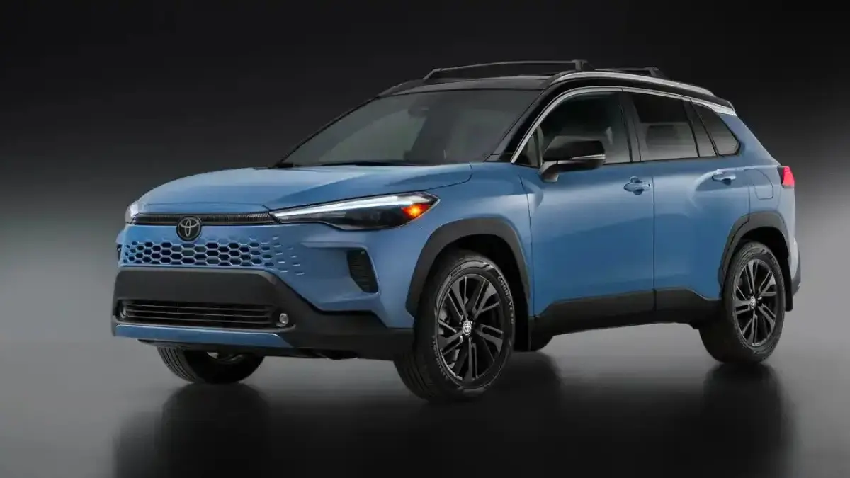 2026 Toyota Corolla Facelift Spotted: Sleeker Design, Tech Upgrades, Same Engines