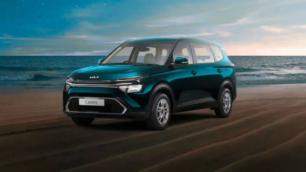 Kia Carens CNG Launched in India