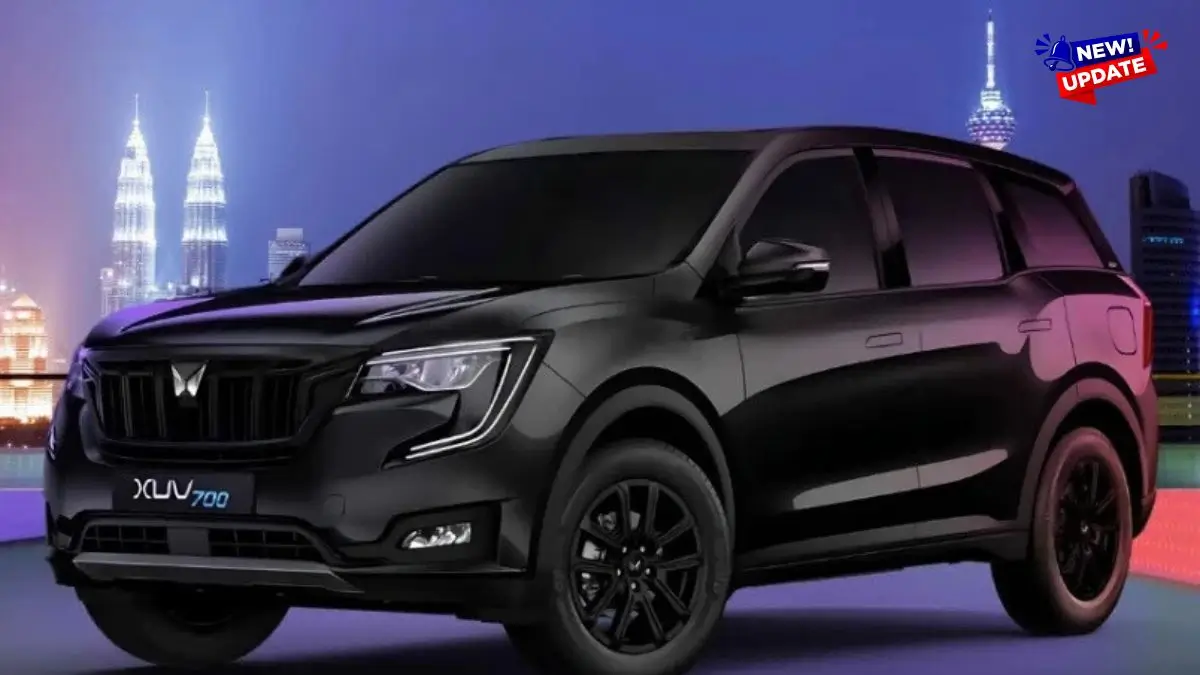 Mahindra XUV700 Facelift Spied Testing